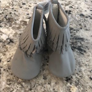 NWT old navy baby fringe booties